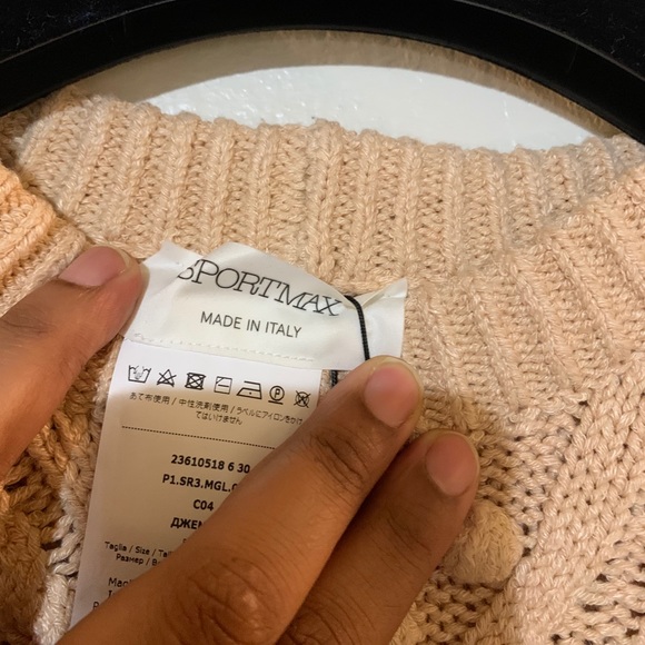 ✨SPORTMAX sweater✨ - Picture 7 of 10